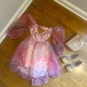 Fun, pink dress, open back and fluffy sleeves - Size Small - Never Worn